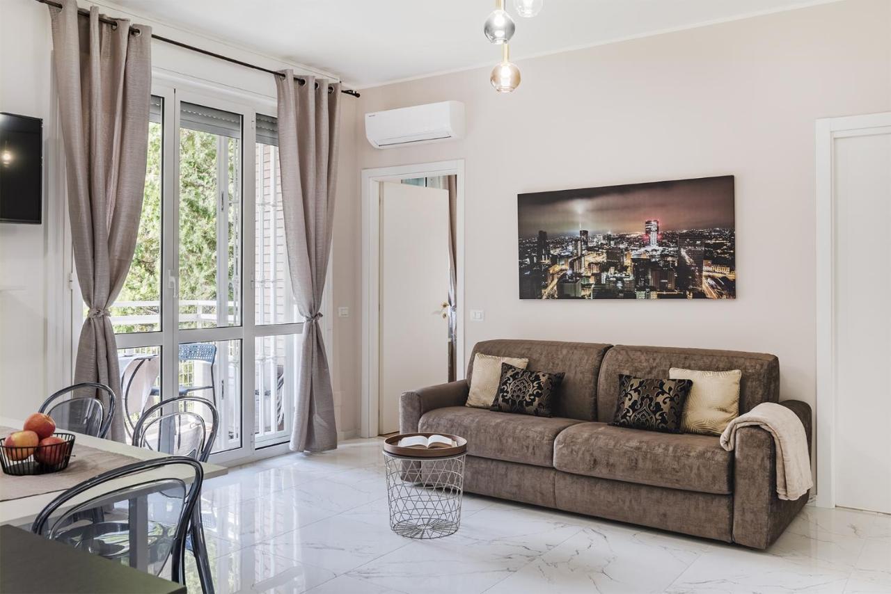 Apartamento Ca' Lucia 2 - Affitti Brevi Italia Milán Exterior foto